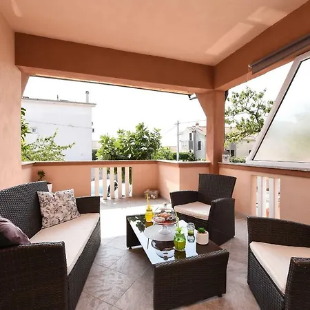 Damant Apartment Zadar