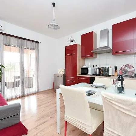 아파트 Damant 자다르