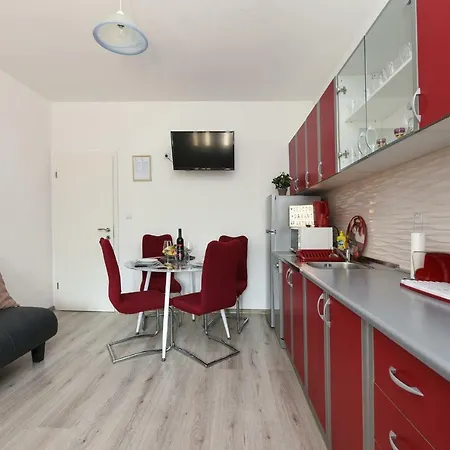 Damant Apartment Zadar